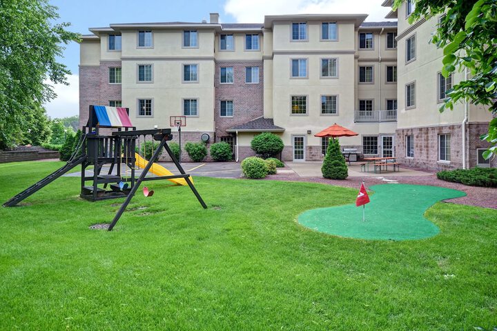 Children's play area - outdoor