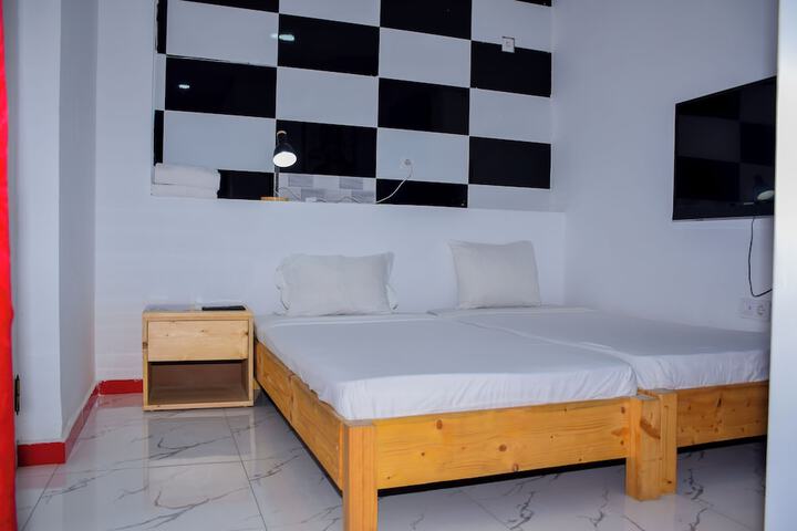 Room 52 of 58