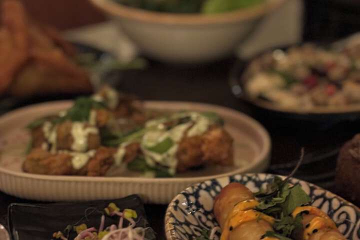 Dining 4 of 7