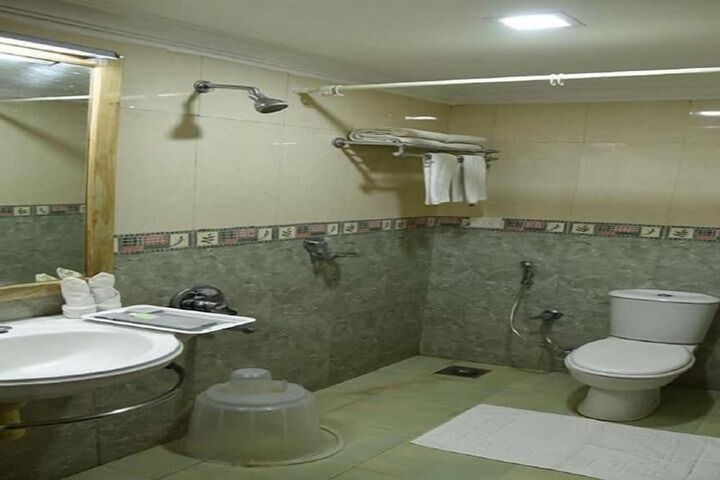 Room 3 of 9