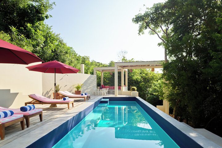 Pool 41 of 63