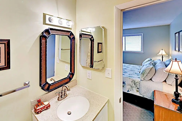 Image of Gated Resort 2 Br Condo