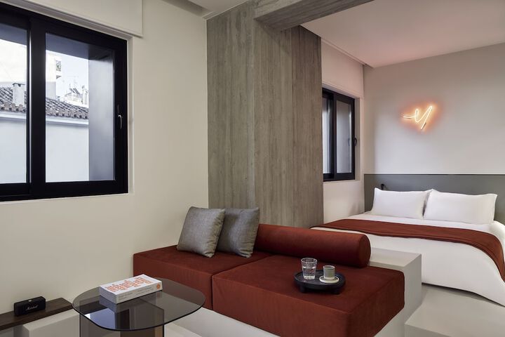 Room 47 of 59