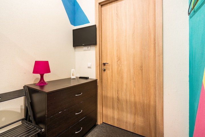 Room 19 of 19