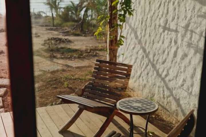 Sundeck 62 of 68