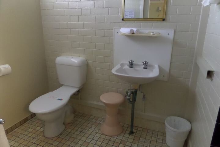 Room 44 of 56