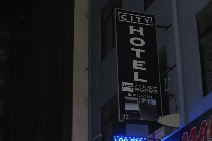 CITY HOTEL