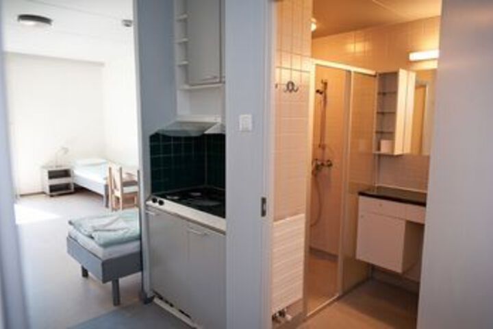 Room 34 of 95