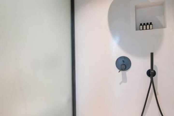 Room 150 of 190