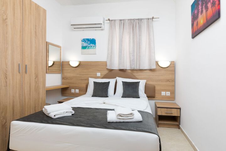 Room 7 of 54