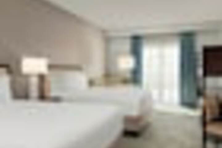 Room 74 of 204