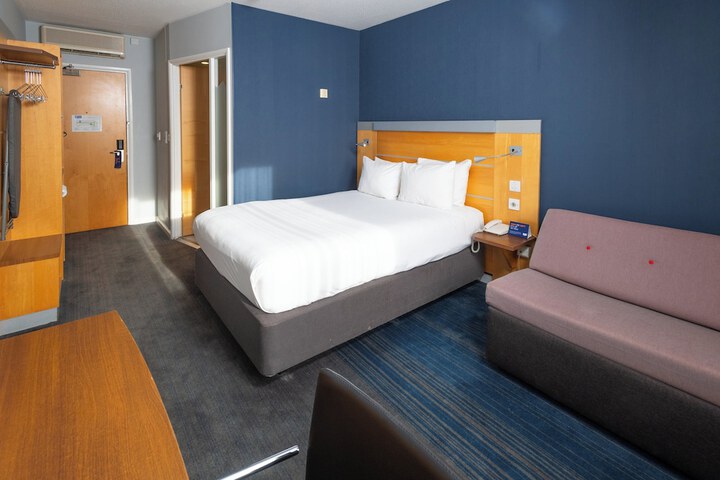 Room 20 of 58