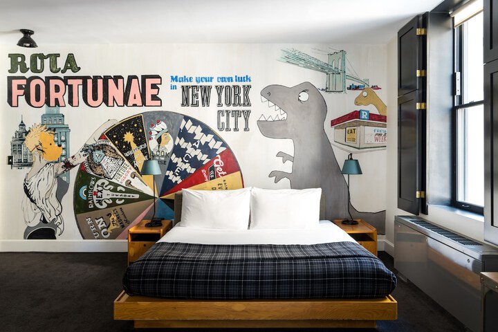 Room 18 of 99