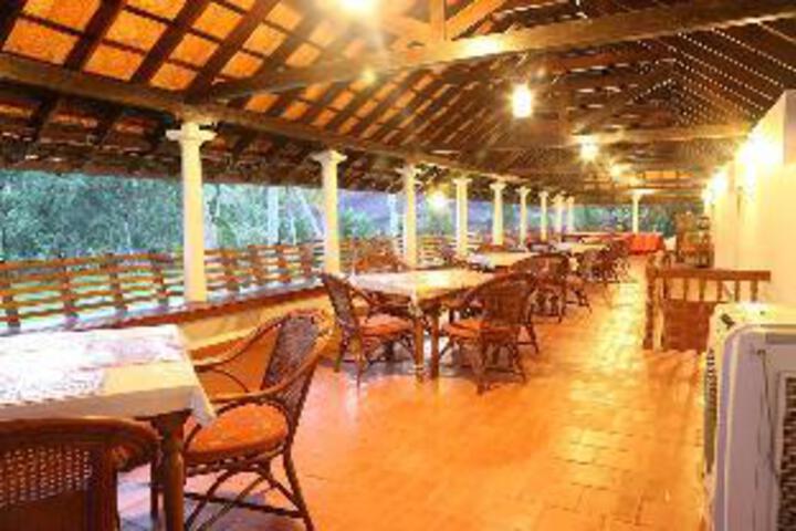 Kovilakam Lakeside Villa
