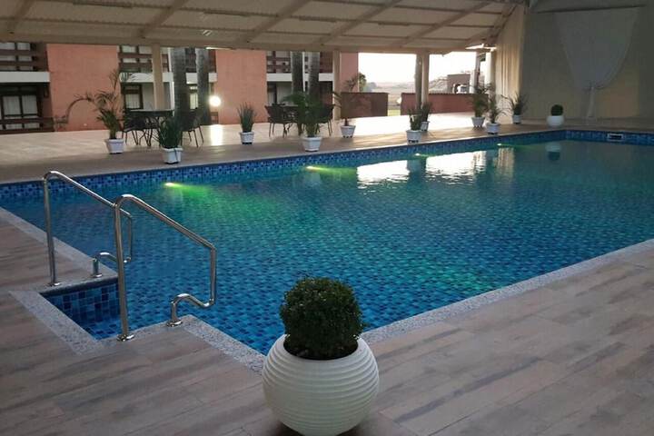 Pool 35 of 68
