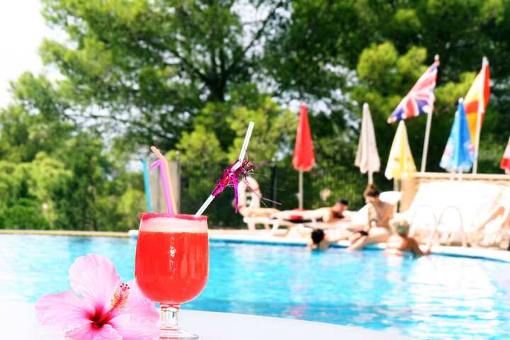 Hotel Pool