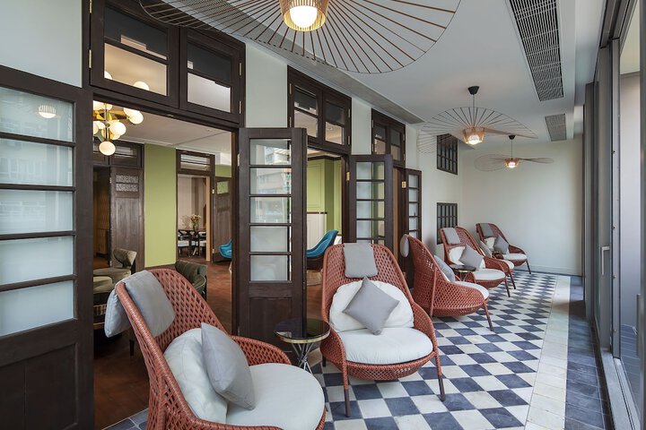 Hotel Interior 7 of 32