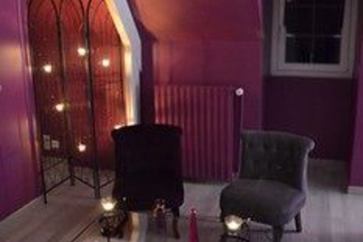 Room 44 of 62