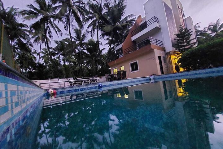 Pool 16 of 28