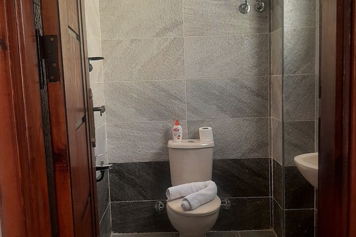 Room 14 of 29