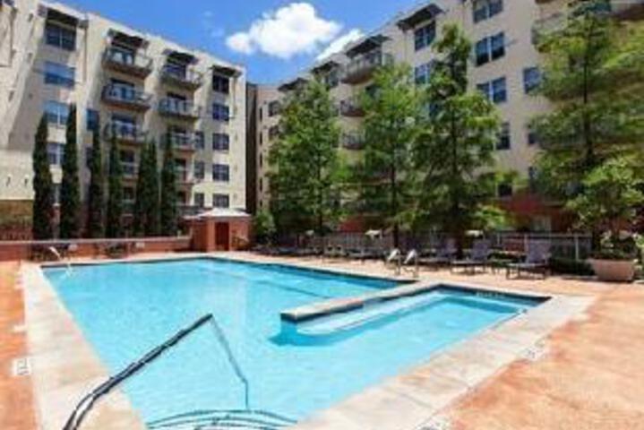 Photo of Locale Downtown Austin