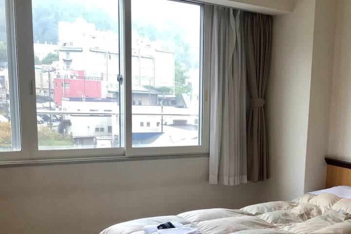 Room 18 of 47