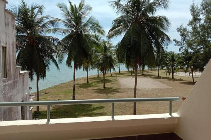 Property Grounds 20 of 27