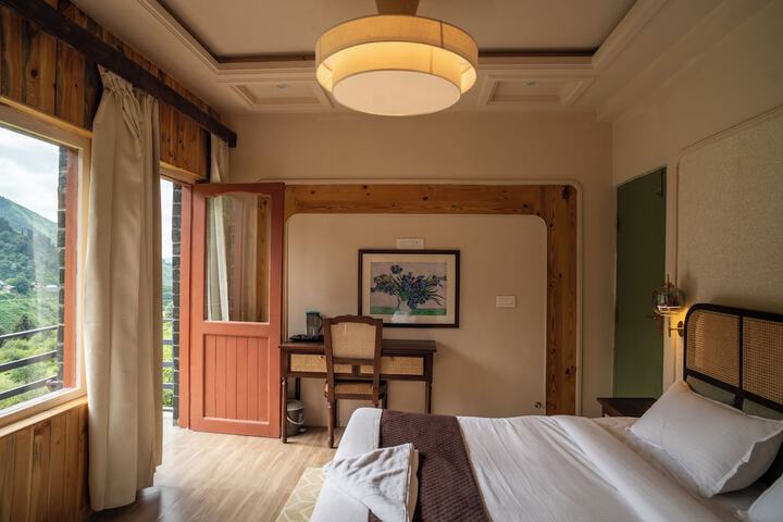 Room 19 of 39