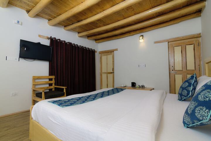 Room 7 of 17