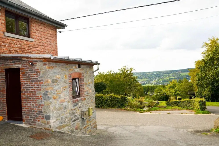 House With 5 Bedrooms in Stavelot With Wonderful City View and Furnished Garden