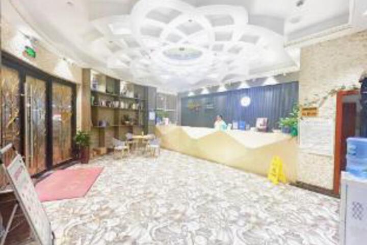Aishan Hotel (Jiashan Peoples Avenue Times Square Branch)