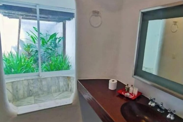 Room 64 of 117