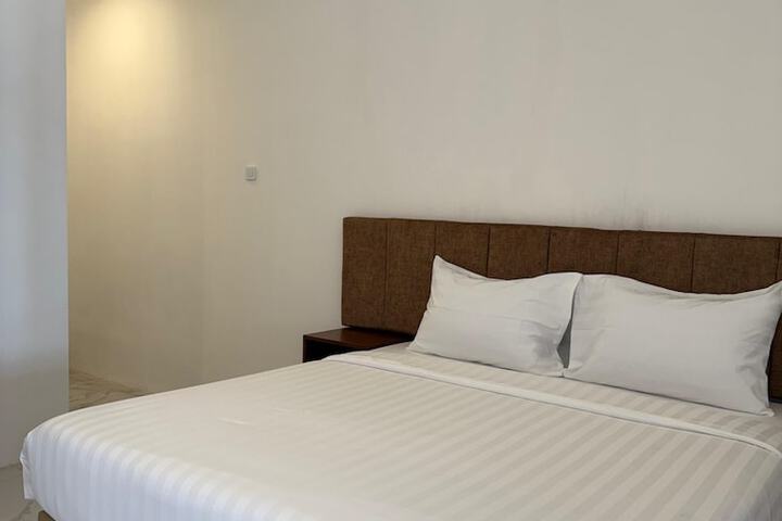Room 3 of 14