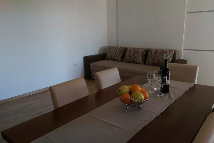 Room 2 of 14