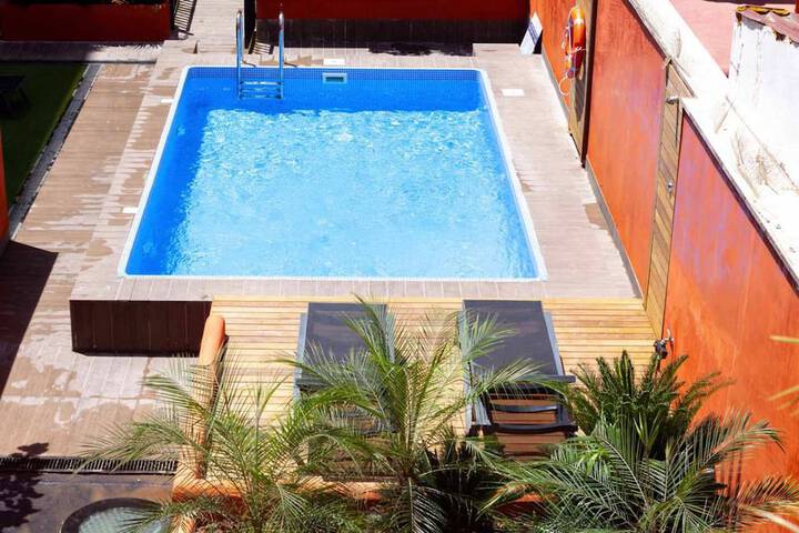 Pool 55 of 74