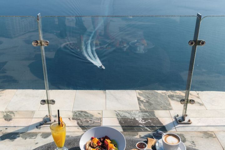 Breakfast/Coffee Service 109 of 144