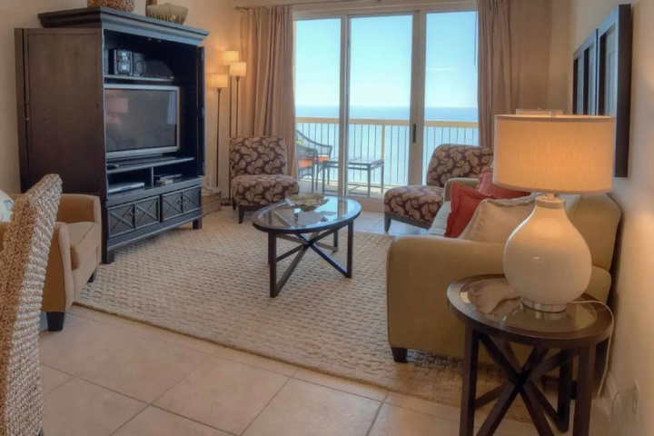 Exterior of 1 1606 Calypso Resort Towers Tower I
