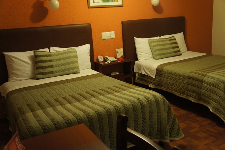 Room 5 of 35