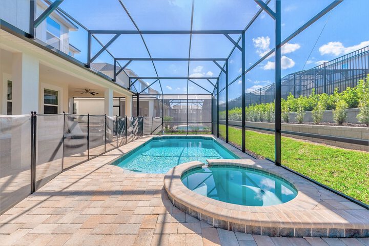 Pool 50 of 84