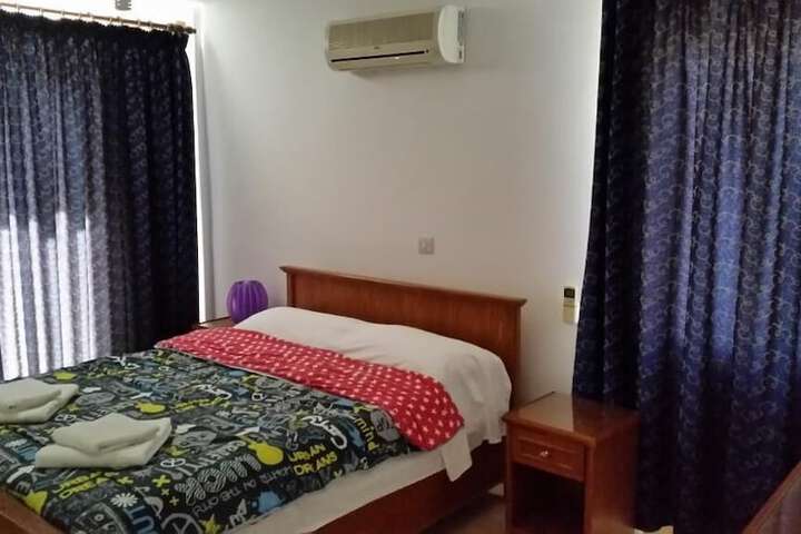 Room 4 of 54