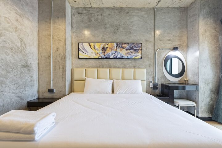 Room 21 of 39