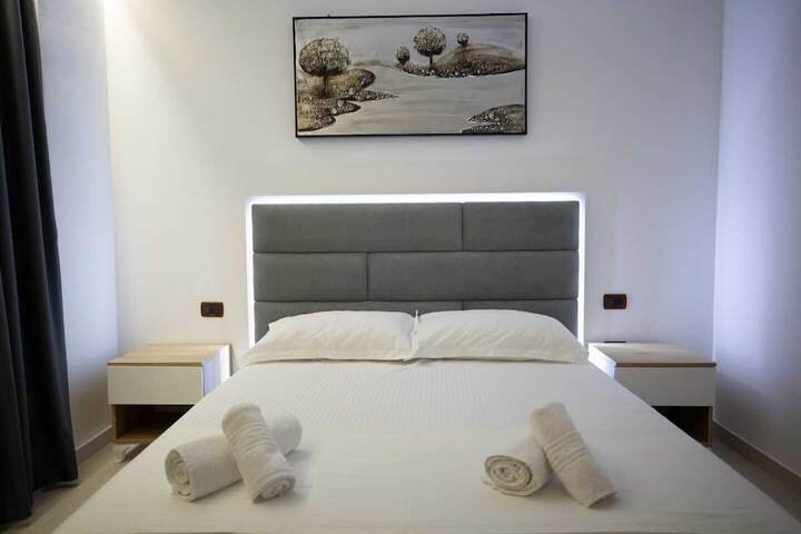 Room 16 of 65