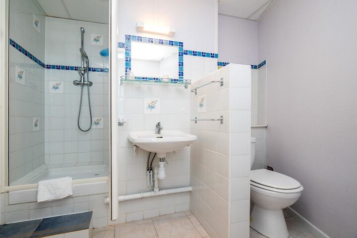 Clean Restrooms