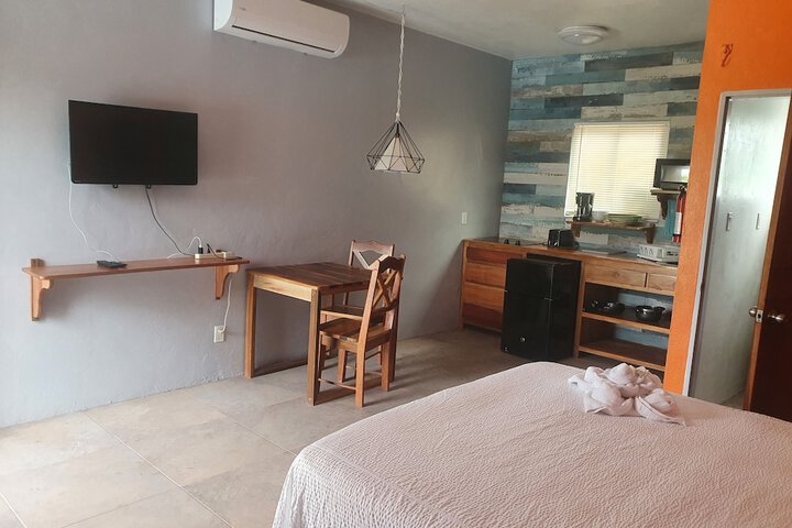 Room 4 of 124