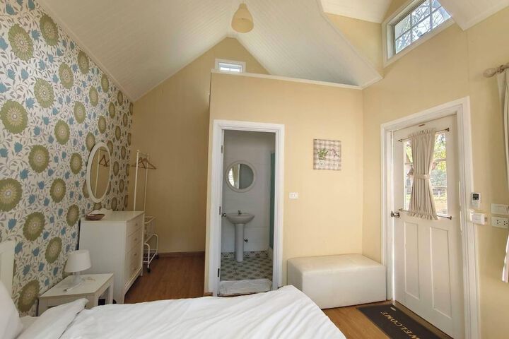 Room 10 of 41
