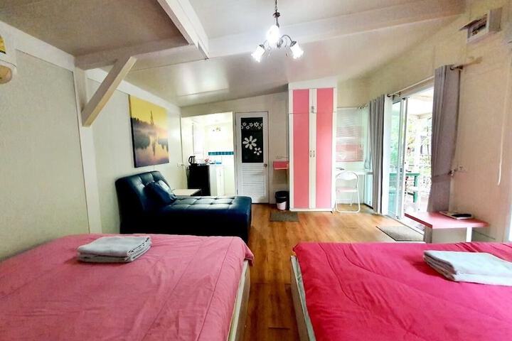 Room 65 of 195