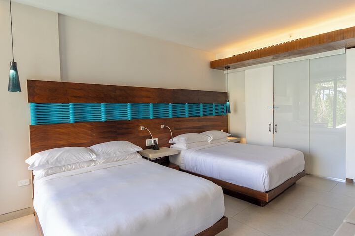 Room 16 of 54