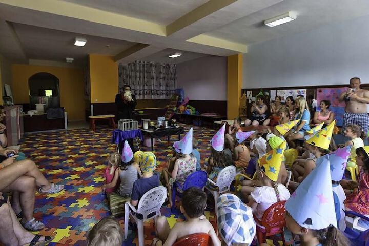 Childrens Activities 74 of 120