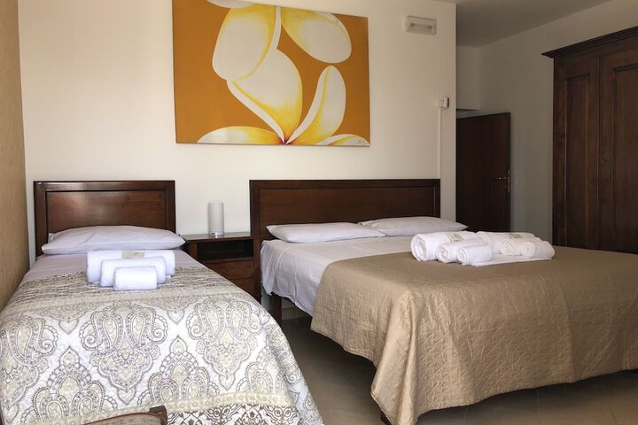 Room 17 of 53