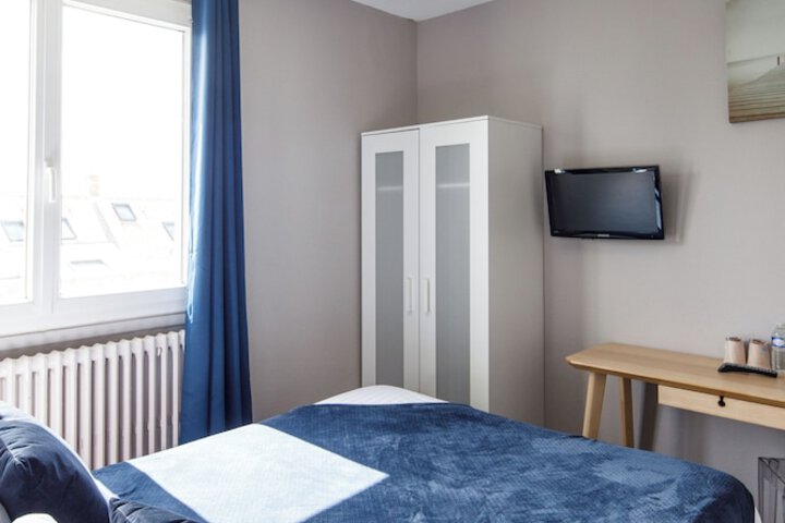 Room 8 of 67